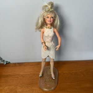 Vintage Hasbro Jem & The Holograms Glitter & Gold Doll 1980’s Collectible